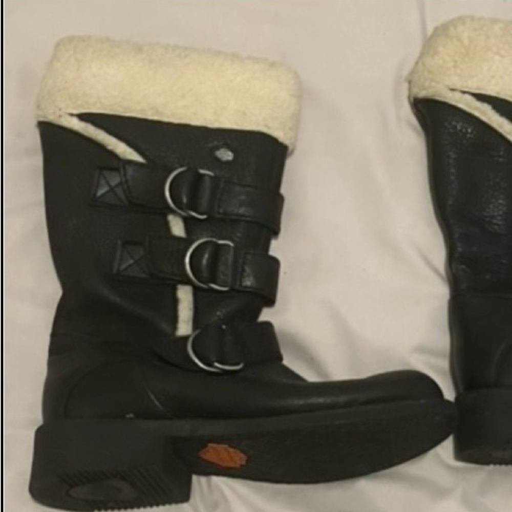 Women’s Black Harley-Davidson  !Accepting Offers! Bundle Deals Available